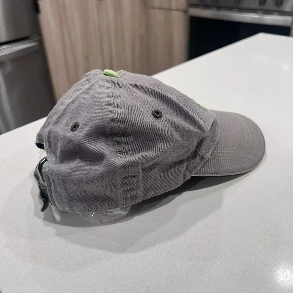Star Wars baby Yoda Hat Cap‎ kids hat Mandalorian one size fits most Strap back